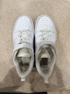 Nike Kids White Sneakers with Strap and Perforated Toe